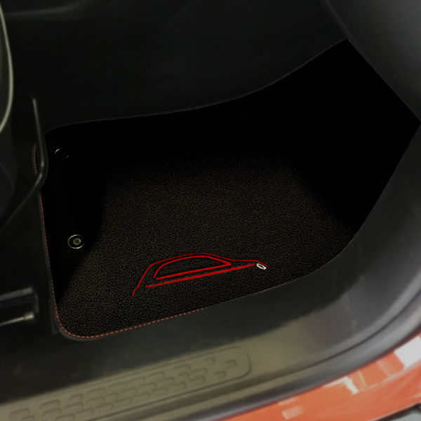 FIAT 500X Floor Mats by 500|SPEEDLAB Black with Red Logo Passenger